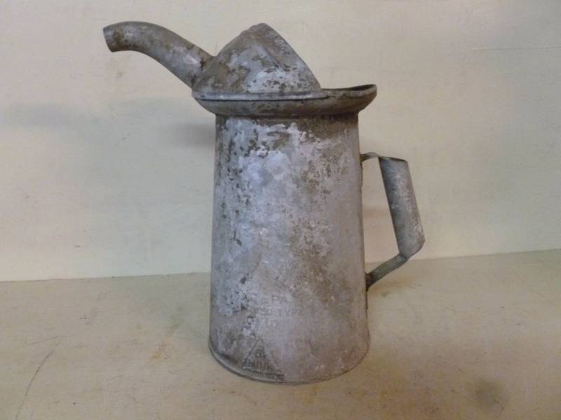 lot 179 image: Vintage Oil Can