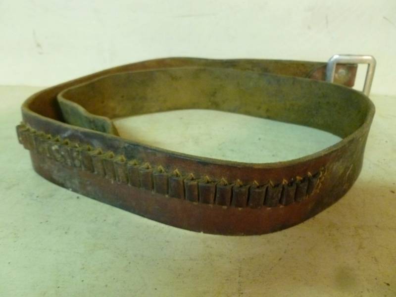 lot 193 image: Ammo Belt