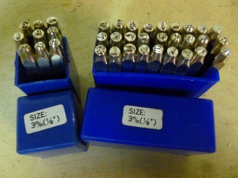 lot 222 image: Metal Stamping Set