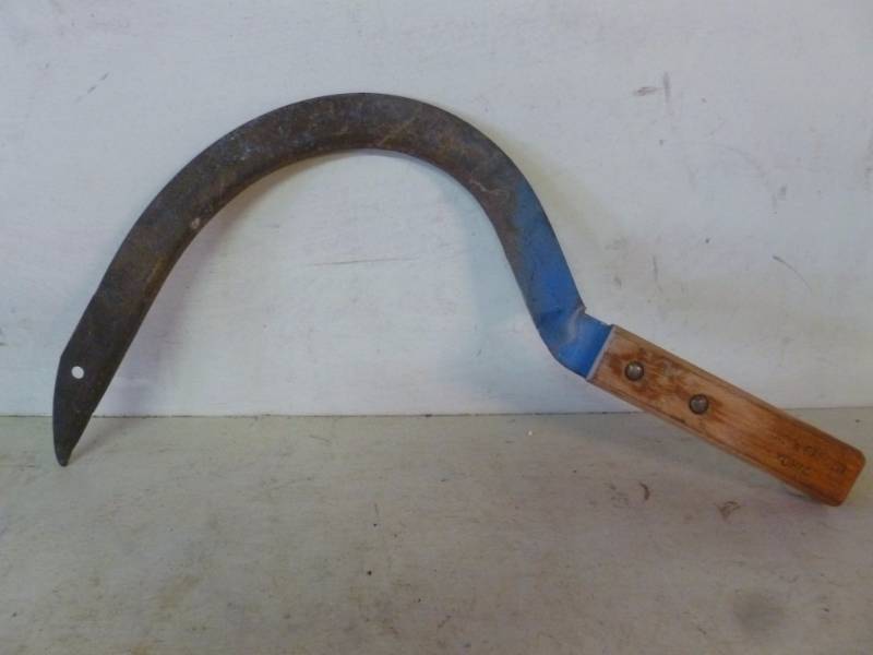 lot 234 image: Sickle Knife