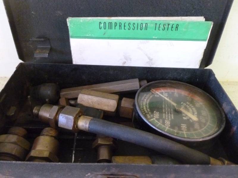 lot 282 image: Vintage Compression Tester