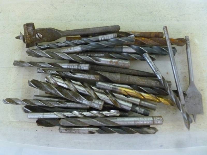 lot 304 image: Drill Bits
