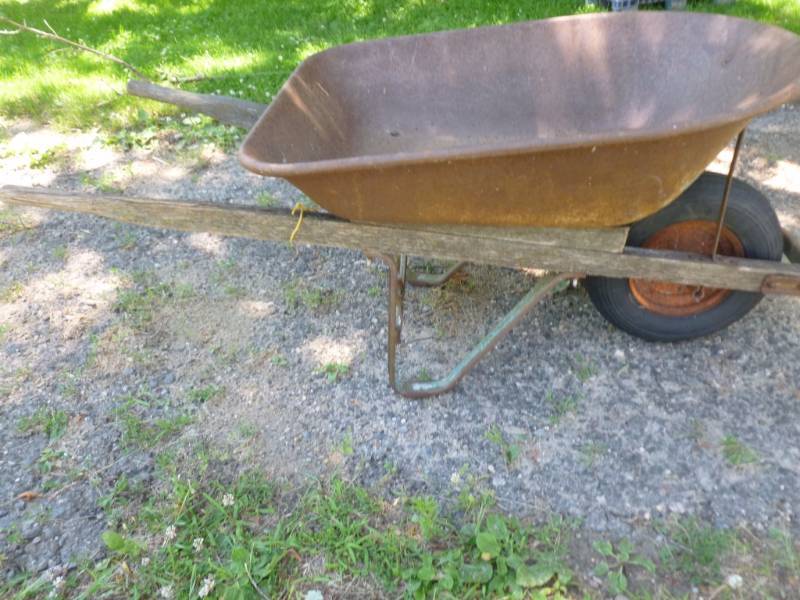 lot 358 image: Wheel Barrow