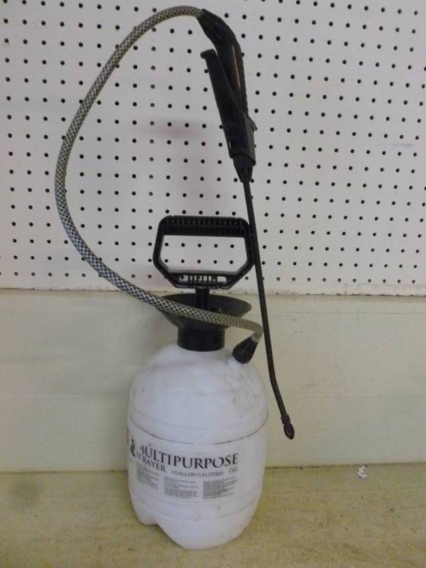 lot 373 image: Sprayer