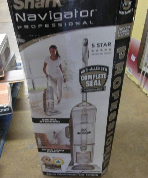 Shark Navigator Professional Bagles...