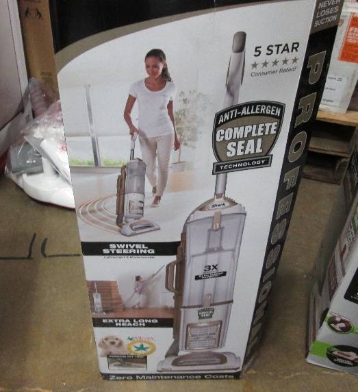 Shark Navigator Professional Bagles...