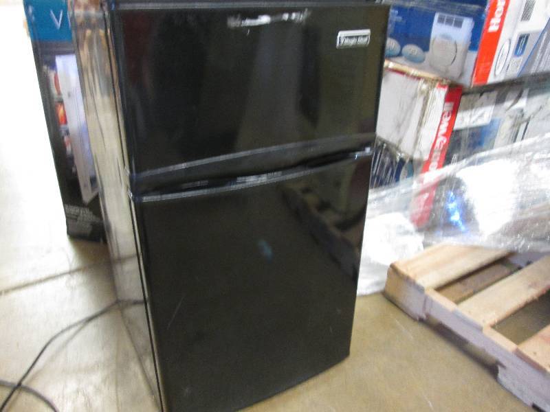 Magic Chef 3.1 cu. ft. Mini Refrige...