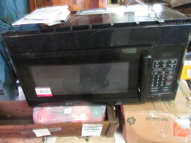 Magic Chef 1.6 cu. ft. Over the Ran...