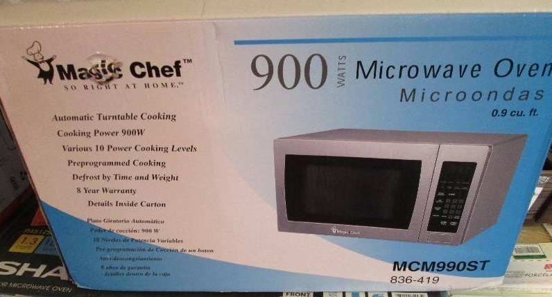 Magic Chef 0.9 cu. ft. Countertop M...