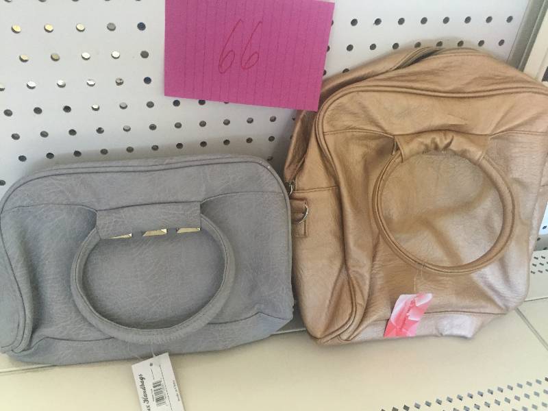 Lot of 2 Purses
