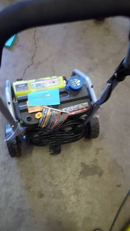Ryobi 1700-PSI 1.2-GPM Electric Pressure Washer working conditions Model # RY14122