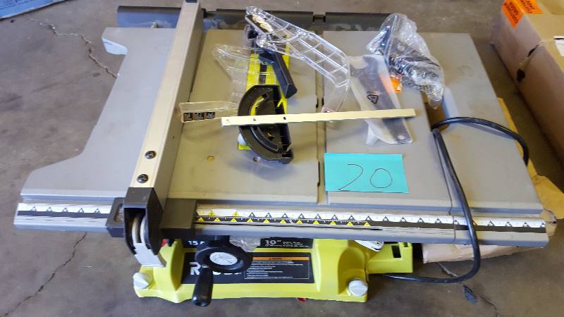 Ryobi 15 Amp 10 in. Table Saw in like New working conditions
