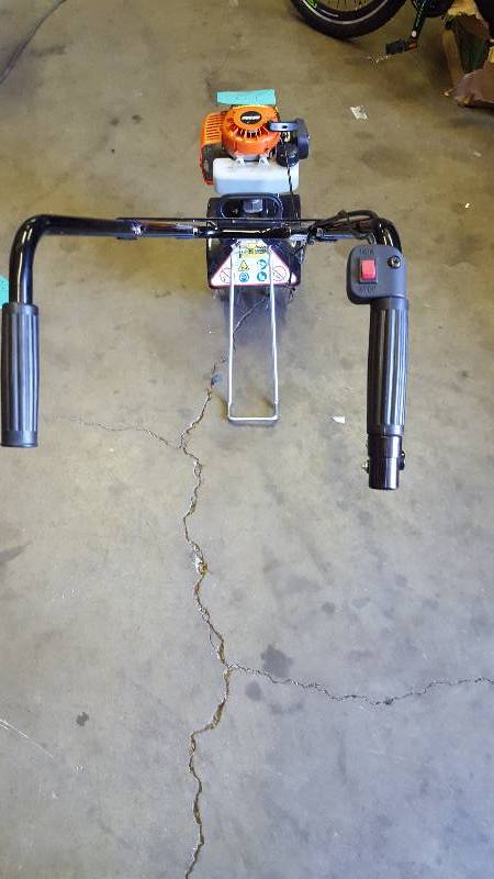 Echo 9 in. 21.2cc Gas Tiller Front-Tine Forward Rotating in working conditions