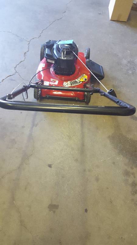 MTD 20 in. 125cc OHV Briggs & Stratton Walk-Behind Gas Lawn Mower in working conditions Model # 11A-02BT706