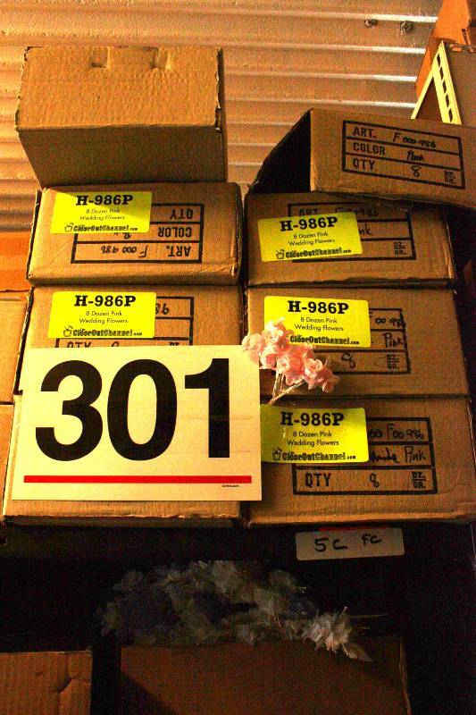 86 Dozen of 1 dozen  Small Pink Rosebud Stems