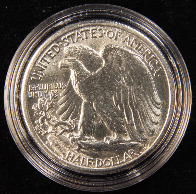 1945-D WALKING LIBERTY SILVER HALF DOLLAR CHOICE BU UNC IN AIRTITE
