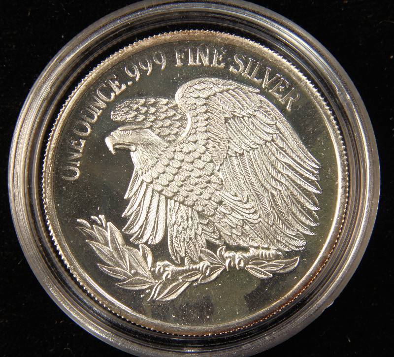 1 TROY OZ. .999 FINE SILVER ROUND ST. GAUDENS DESIGN IN AIRTITE
