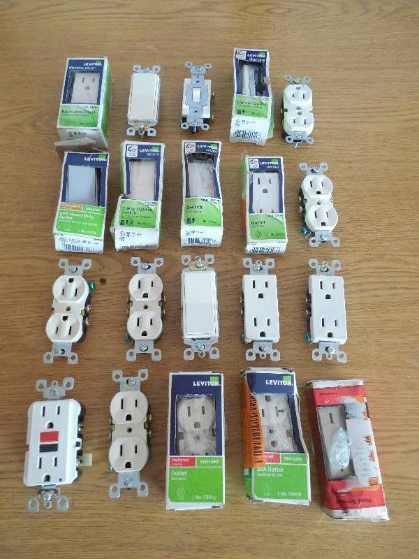 (20) Electrical Switches & Outlets