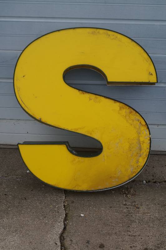 Large LED Lighted Letter