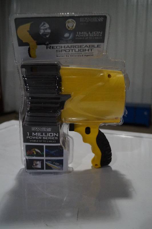 lot 27 image: Rechargeable Spot Light