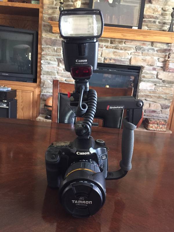lot 20 image: WOW Canon EOS 40D Digital Camera With 28-135 mm Lens & Canon Speedlite 430EXII Excellent Working Condition