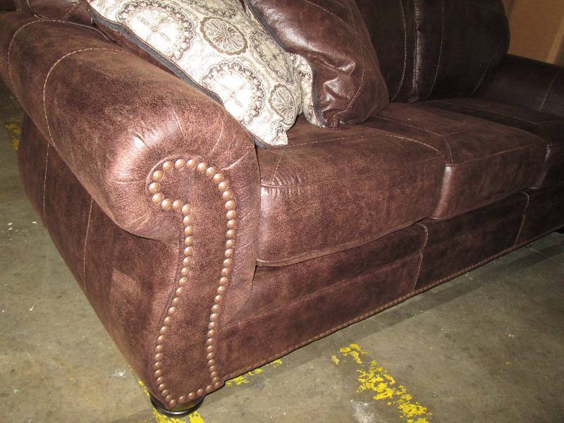 lot 517 image: Ashley Sofa