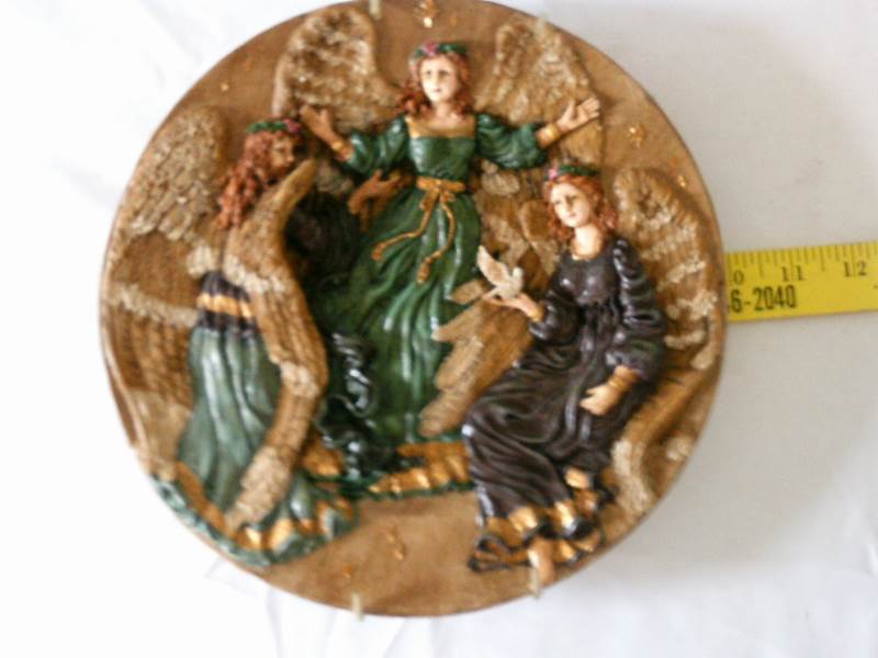 lot 65 image: 3D angel plaque