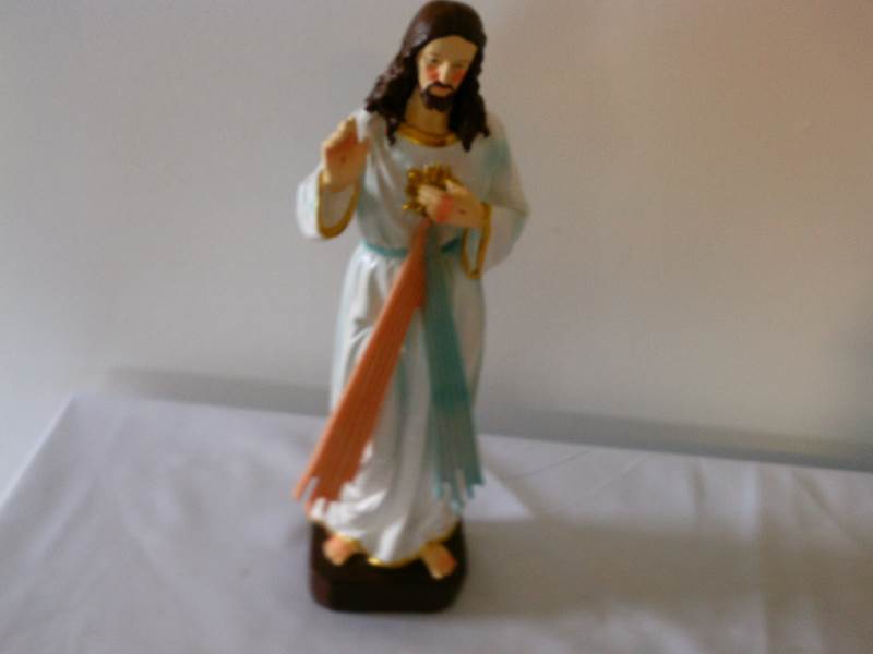 lot 70 image: Jesus figurine 11  tall