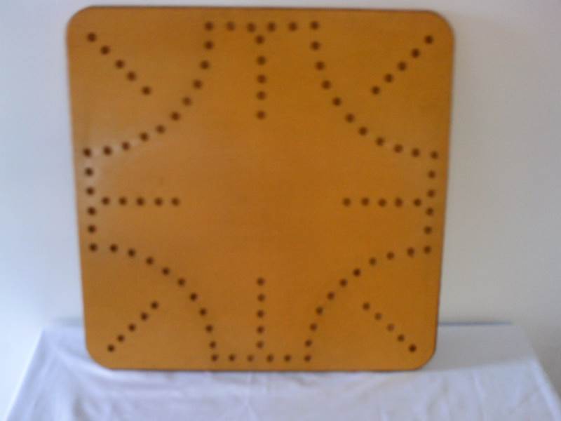 lot 84 image: Aggravation Chinese Marble Game
