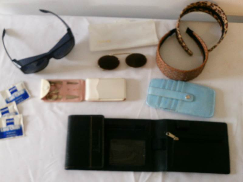 lot 89 image: Misc. Personal Items