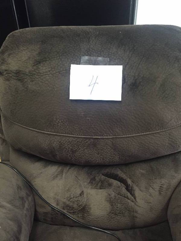 lot 4 image: Pulaski Davis Fabric Power Recliner used damage on cushion back corner