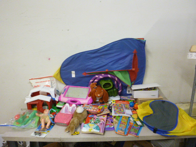 lot 29 image: Miscellaneous Toys