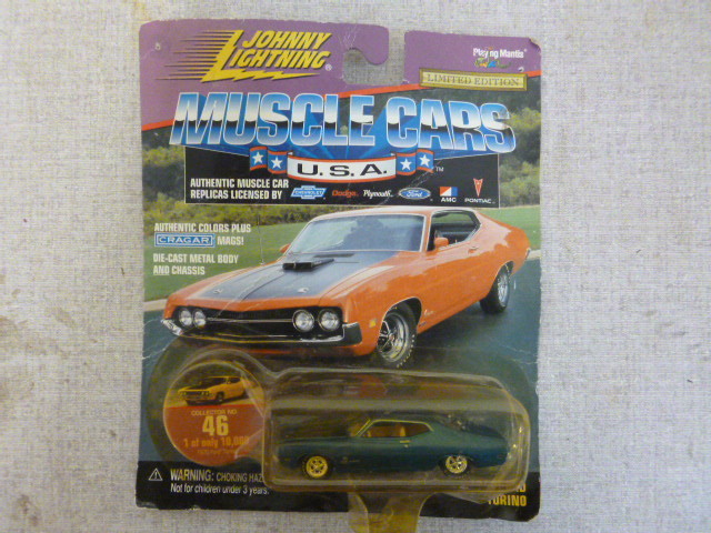 lot 33 image: Toy 1970 Ford Torino