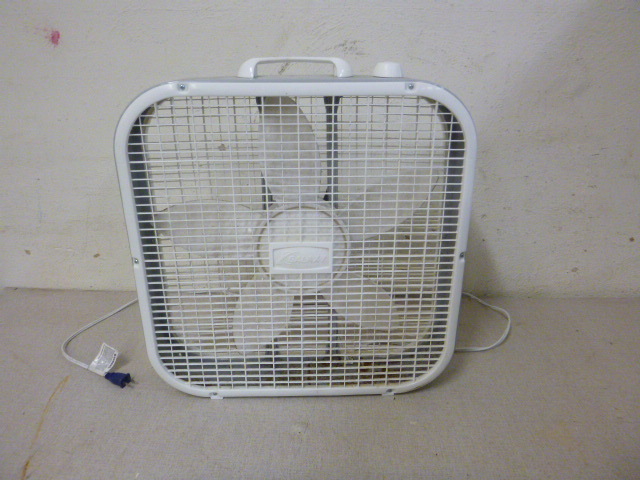 lot 66 image: Galaxy Box Fan