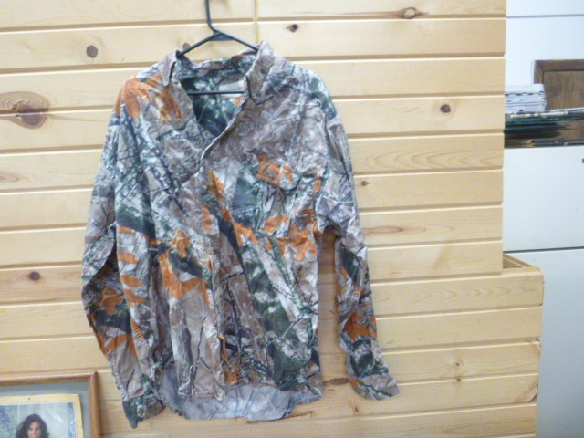 lot 83 image: Camouflage Shirt