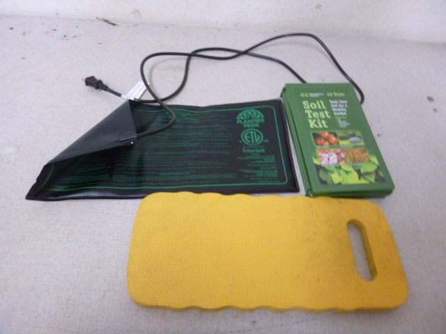 lot 129 image: Soil Test Kit