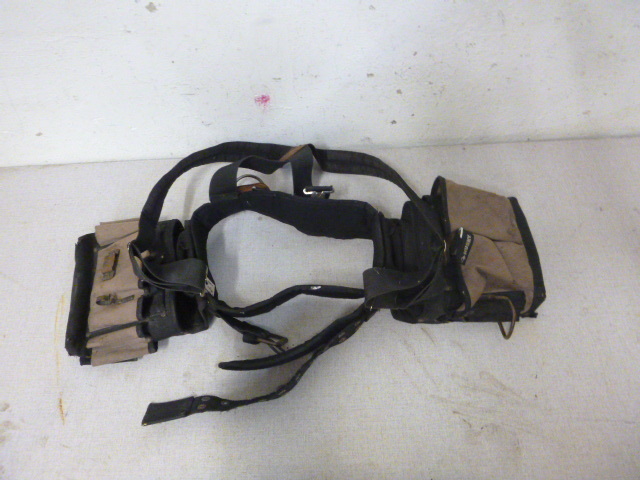 lot 177 image: CLC Tool Belt