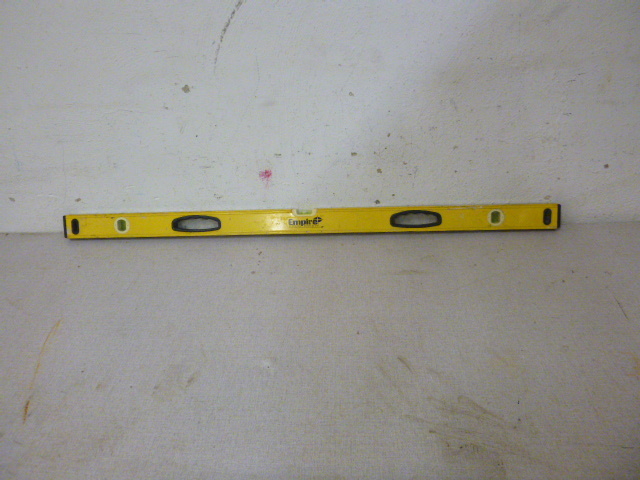 lot 193 image: Aluminum Level