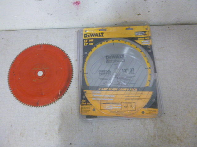 lot 219 image: 2 Saw Blades
