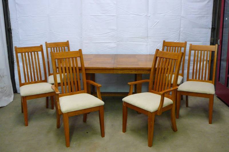 Oak Table with chairs