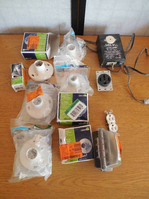 ELECTRICAL LOT - LIGHTS