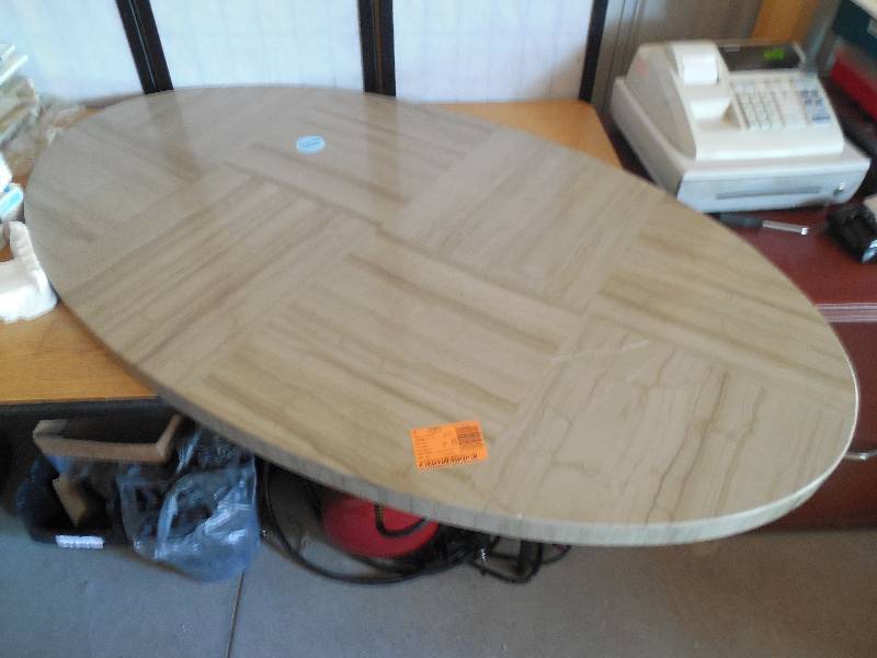 TABLE TOP