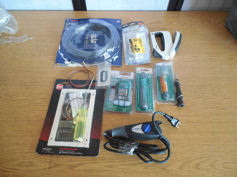 TOOL LOT WITH DREMEL