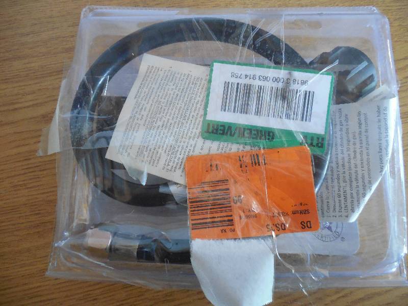 UNIVERSAL REPLACEMENT HOSE & REGULATOR