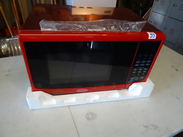 New Chefmate Red Microwave