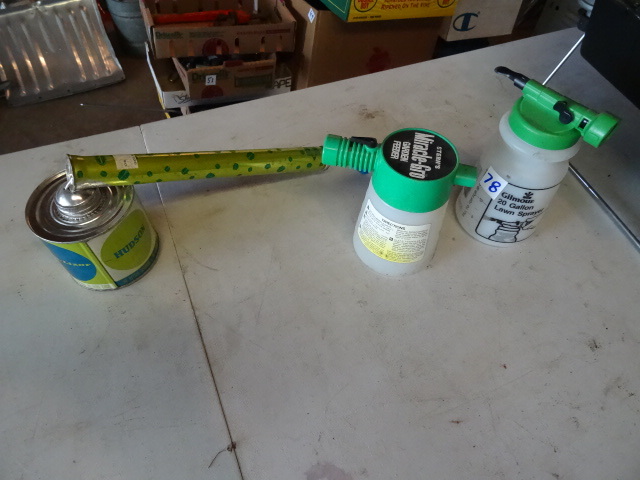 2 Garden Hose Lawn Sprayers,