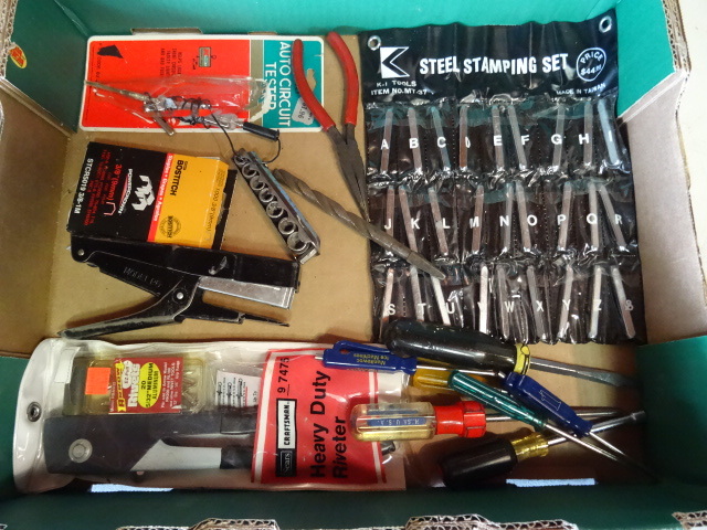 Letter Stamp Set, River Gun,