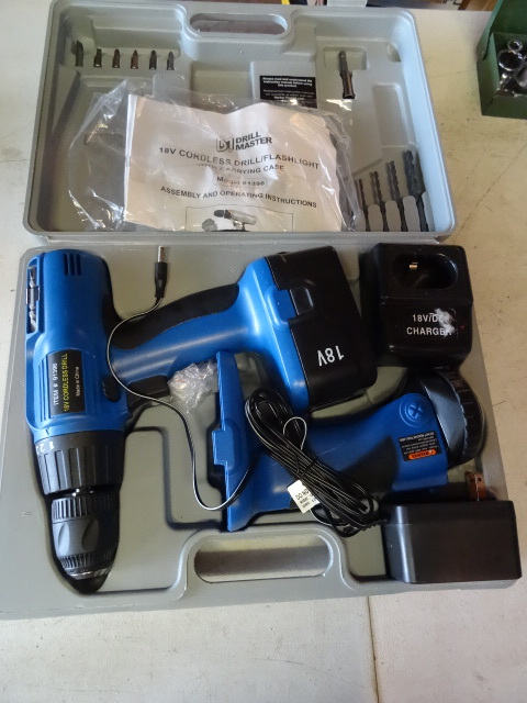 Drill Master 18 Volt Cordless Drill