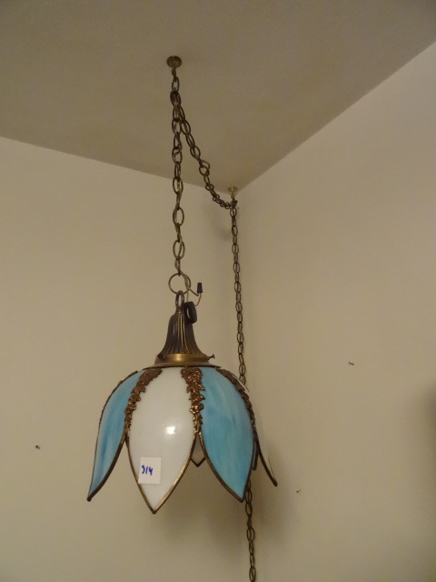 Hanging Tulip Light Vintage