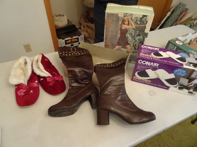 Misc Slippers 9 and 10s. 70s Go Go Boots
